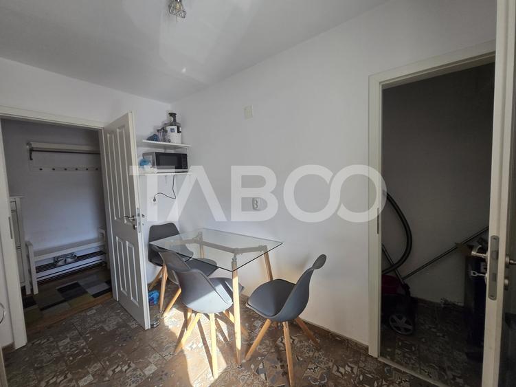 Apartament cu 2 camere decomandat, mobilat în Sub Arini
