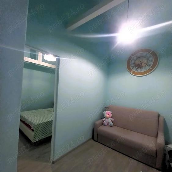 Casă cu 3 camere în Palazu Mare