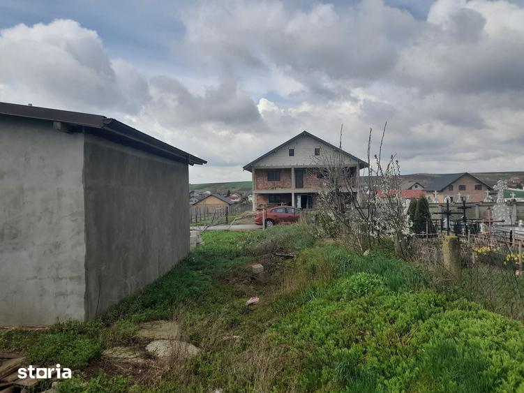 Casă cu 2 camere cu Teren 1058 Mp în Bălțați