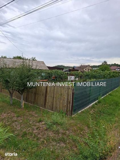 Casă cu 3 camere cu Teren 596 Mp în Central