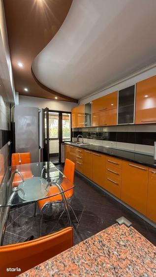 Apartament cu 3 camere decomandat în Banat