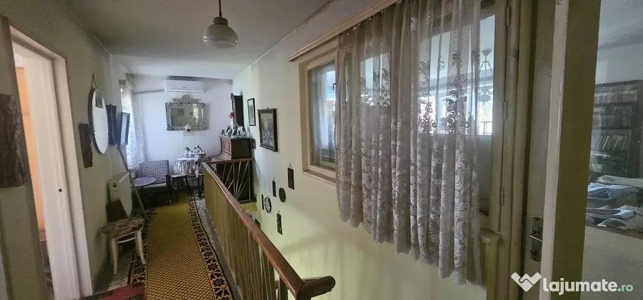 Casă cu 4 camere cu Teren 365 Mp în Ultracentral