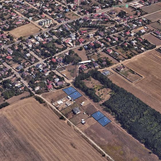 Teren de 2000 mp, în Central
