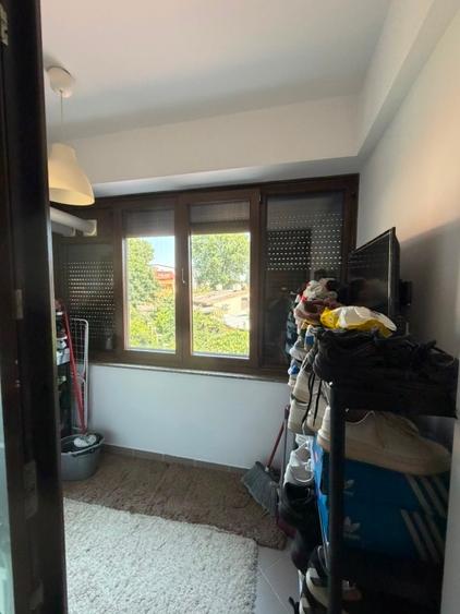 Garsonieră semidecomandată, mobilată în Dămăroaia