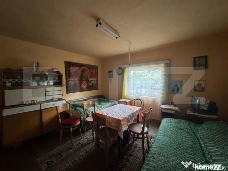 Casă cu 3 camere cu Teren 3340 Mp în Central