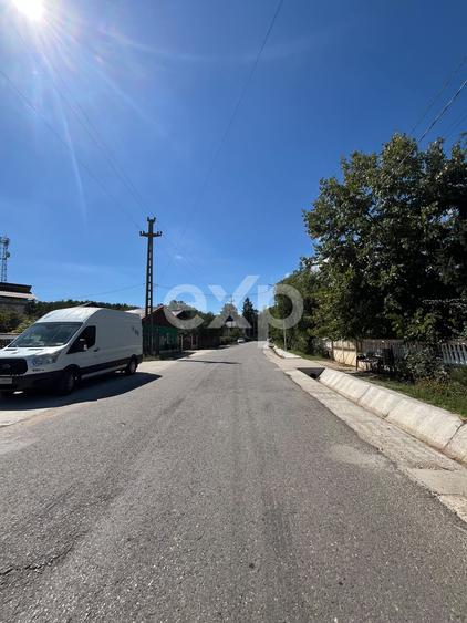Teren Construcții intravilan de 930 mp, în Poiana lui Stângă