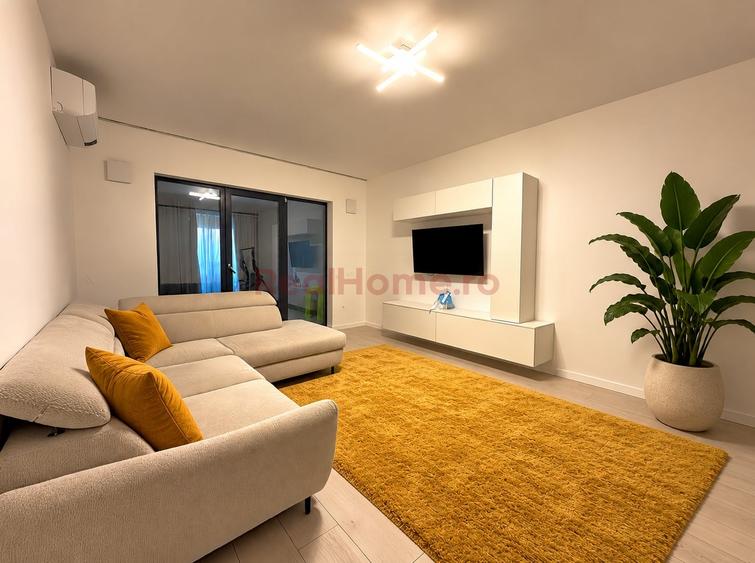 Apartament cu 3 camere semidecomandat, mobilat în Theodor Pallady