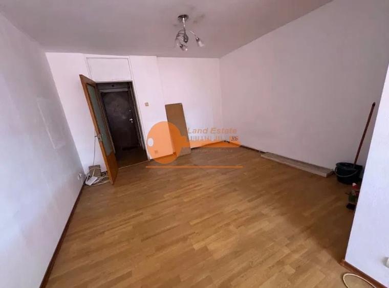 Garsonieră semidecomandată în Drumul Taberei