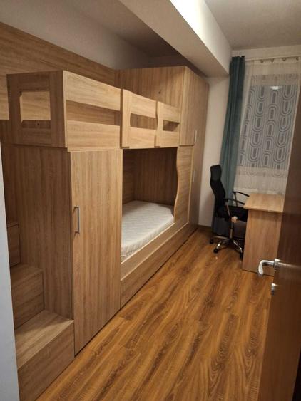 Apartament cu 2 camere decomandat în Titan