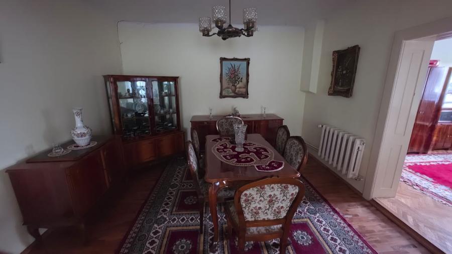 Casă individuală cu 5 camere cu Garaj în Vințu de Jos