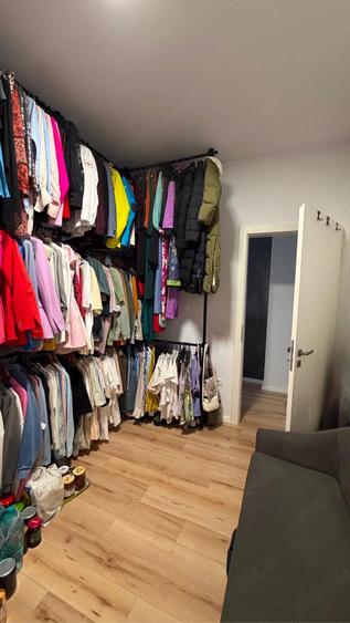 Apartament cu 3 camere decomandat în Giroc