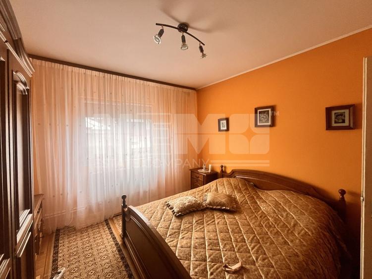Casă individuală cu 6 camere cu Canalizare în Fălticeni