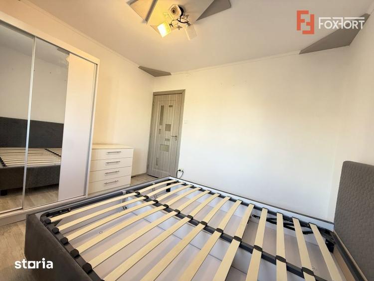 Apartament cu 2 camere semidecomandat în Lipovei