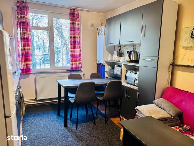 Apartament cu 3 camere decomandat în Brazda lui Novac