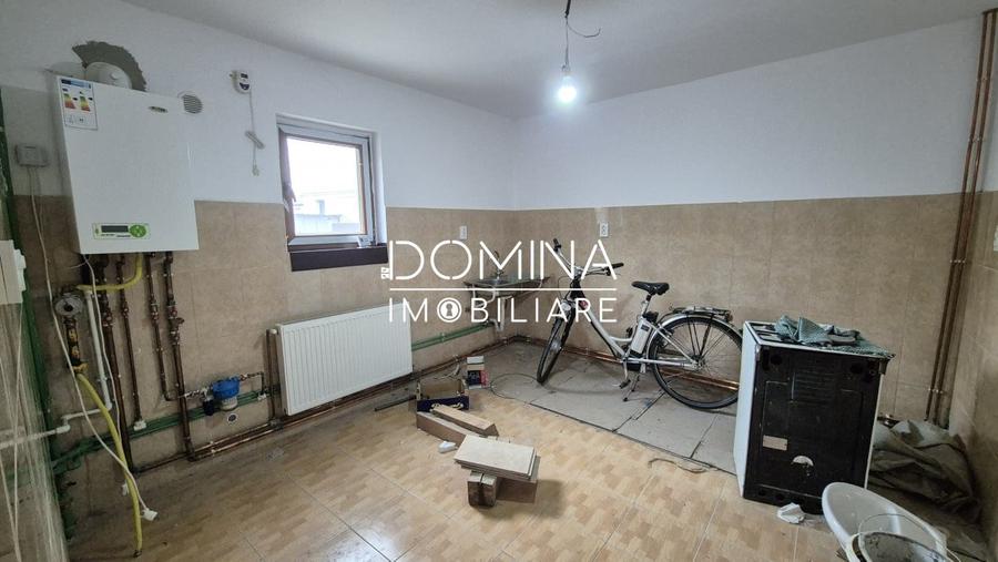 Spațiu comercial, de 160 mp, în Central