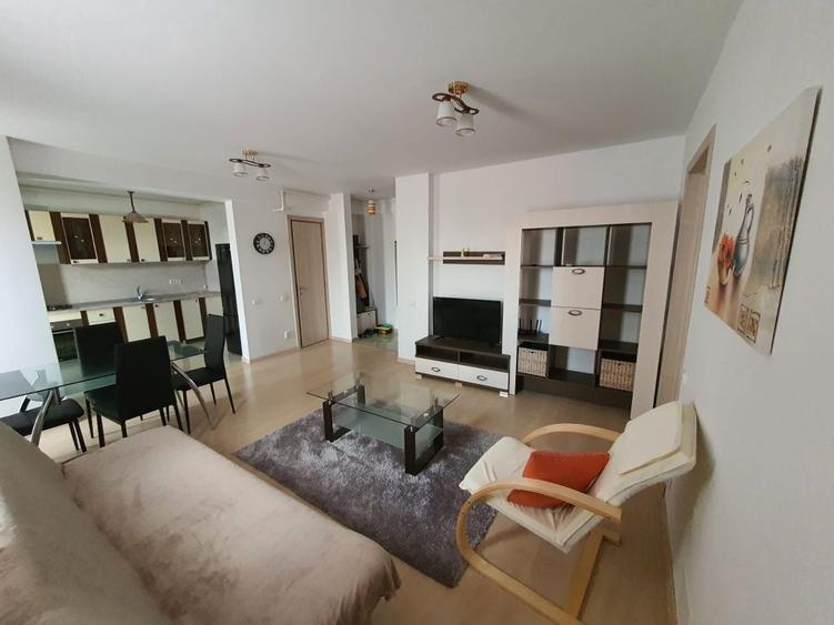 Apartament cu 2 camere semidecomandat în Gorjului