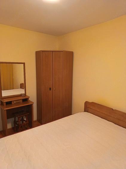 Apartament cu 2 camere decomandat în Nicolina