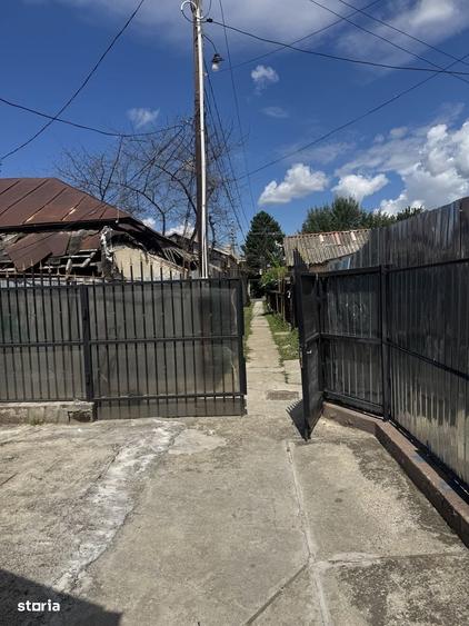 Casă cu 3 camere în 23 August