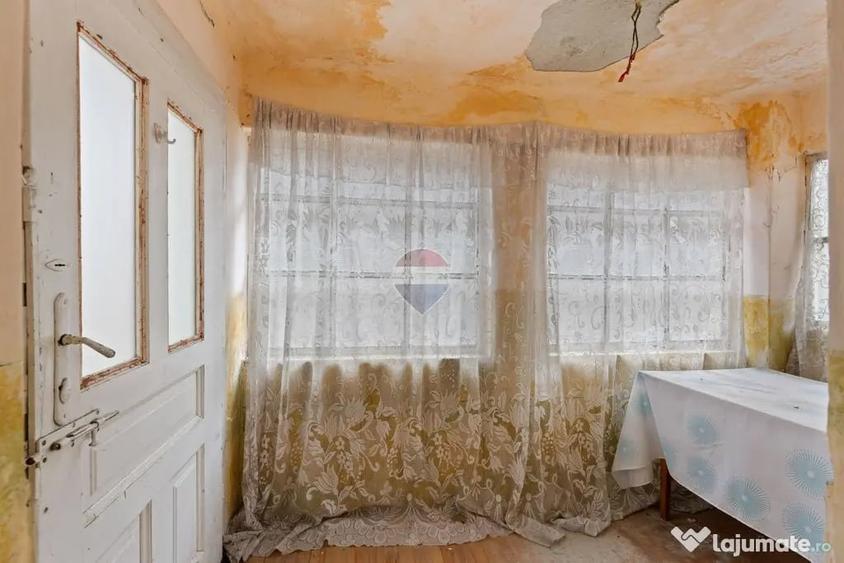 Casă cu 3 camere cu Teren 1480 Mp în Gai
