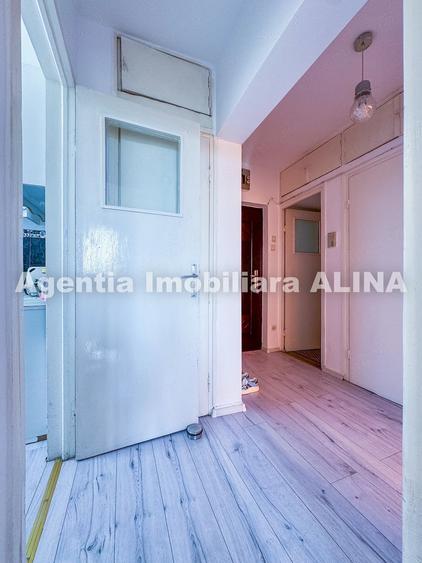 Apartament cu 2 camere decomandat în Gojdu