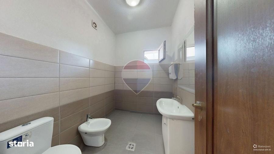 Apartament cu 2 camere în 13 Decembrie