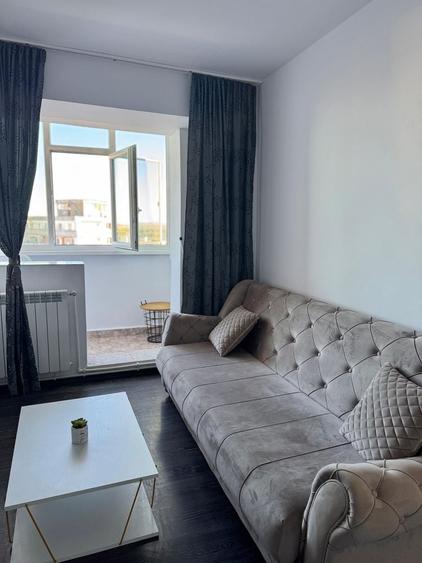 Apartament cu 2 camere decomandat în Faleză
