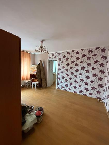 Apartament cu 2 camere nedecomandat în Alexandru cel Bun