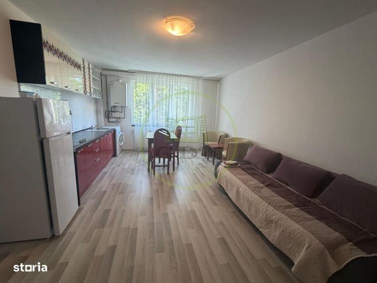 Apartament cu 2 camere decomandat în Centrul Istoric
