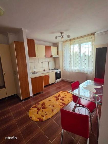 Apartament cu 2 camere semidecomandat în Gemenii