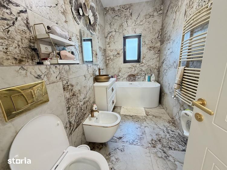 Casă cu 4 camere cu Teren 365 Mp în Ștefănești
