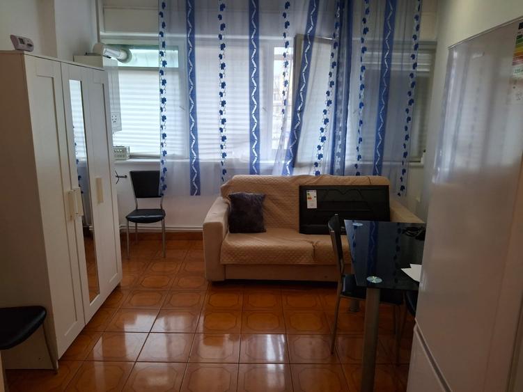 Apartament cu 2 camere semidecomandat, mobilat în Gara de Nord