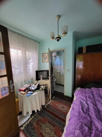 Apartament cu 3 camere semidecomandat în Lunei