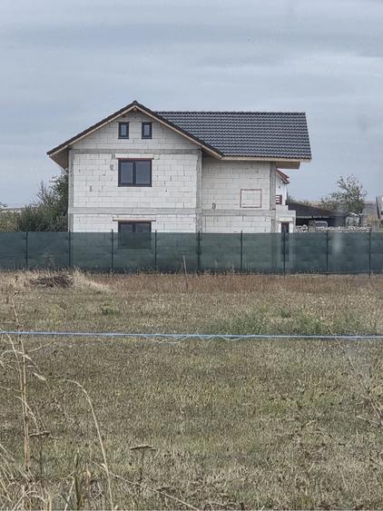 Casă cu Teren 690 Mp în Vințu de Jos