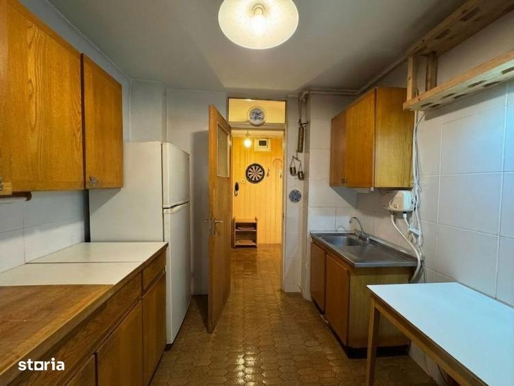 Apartament cu 3 camere decomandat în Pantelimon