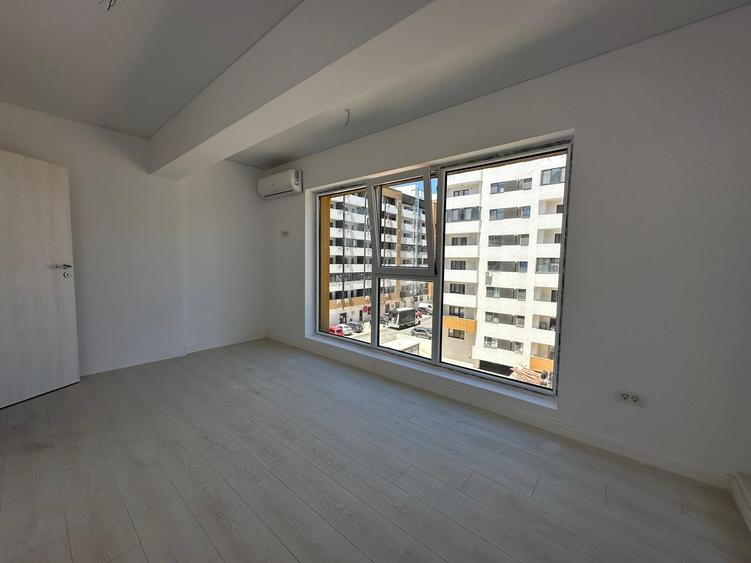 Apartament cu 2 camere semidecomandat în Sud
