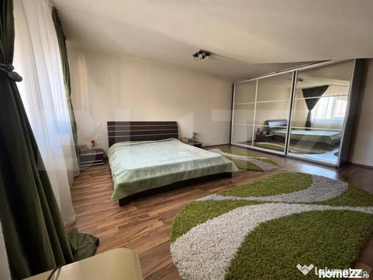 Apartament cu 3 camere semidecomandat în Florești