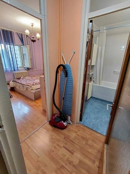 Apartament cu 2 camere semidecomandat în Obor