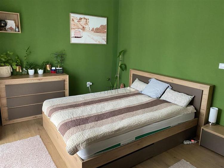 Apartament cu 3 camere decomandat în Giroc