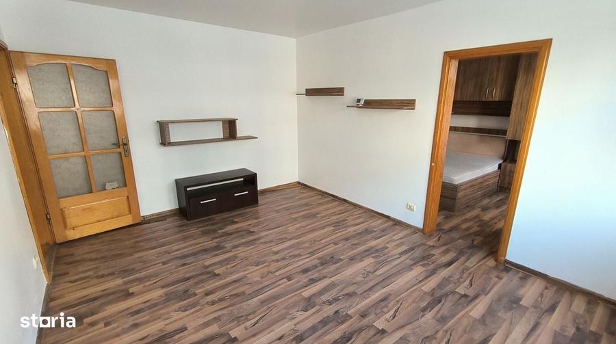 Apartament cu 2 camere semidecomandat în Fălticeni