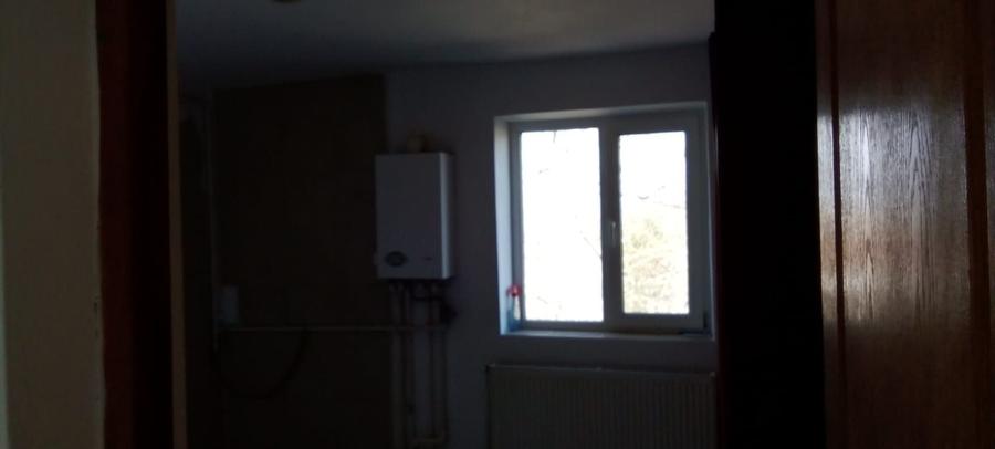 Apartament cu 3 camere semidecomandat în Transilvaniei
