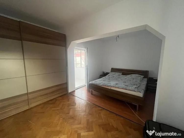 Apartament cu 4 camere decomandat în Aradul Nou
