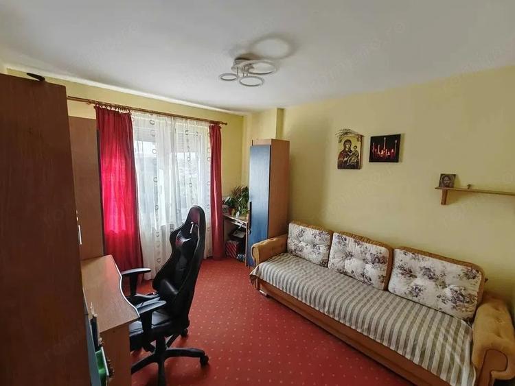 Apartament cu 3 camere decomandat în Unirii