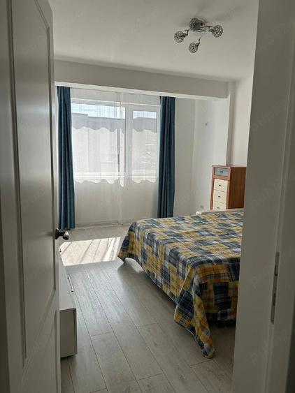 Apartament cu 3 camere decomandat în Bucium