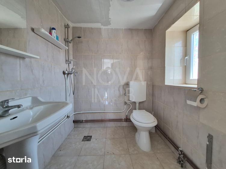 Casă cu 2 camere cu Teren 8356 Mp în Țichindeal