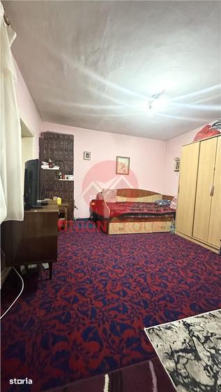 Casă cu 4 camere cu Teren 200 Mp în Viile Noi