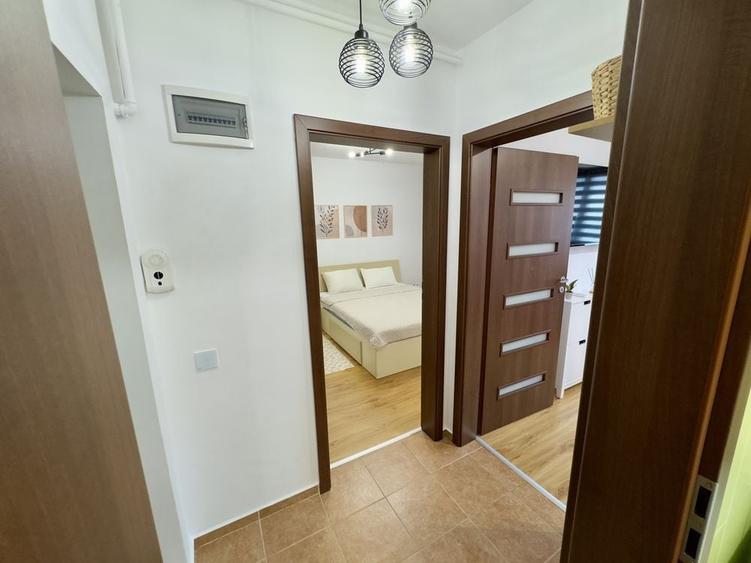 Apartament cu 2 camere decomandat în Central