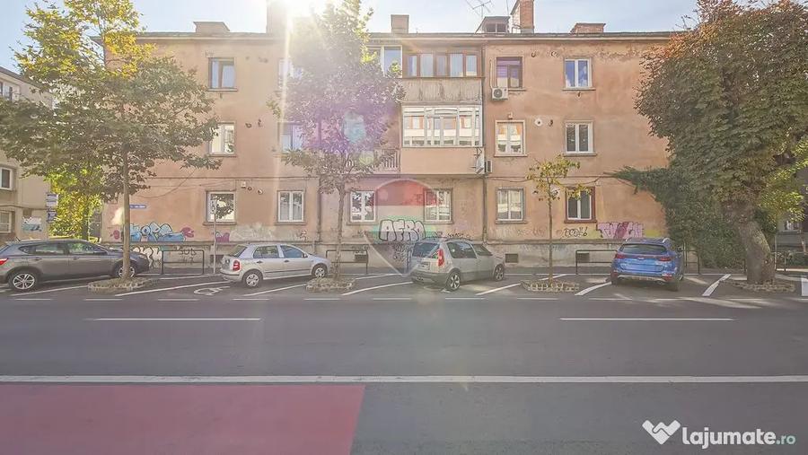 Spațiu comercial, de 55 mp, în Centrul Civic