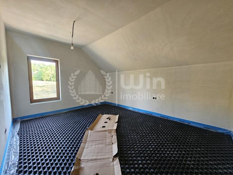 Casă individuală cu 5 camere cu Canalizare în Gheorghieni