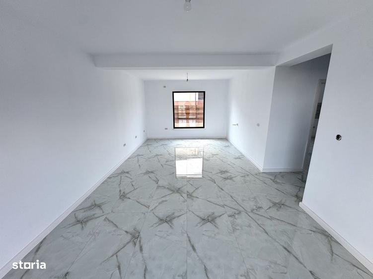 Casă cu 4 camere în Valea Lupului