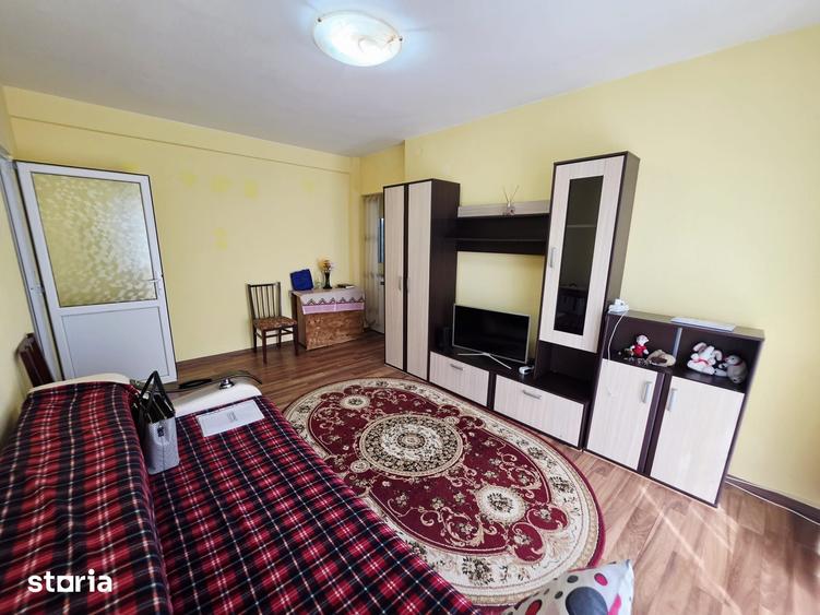 Apartament cu 2 camere semidecomandat în Ultracentral